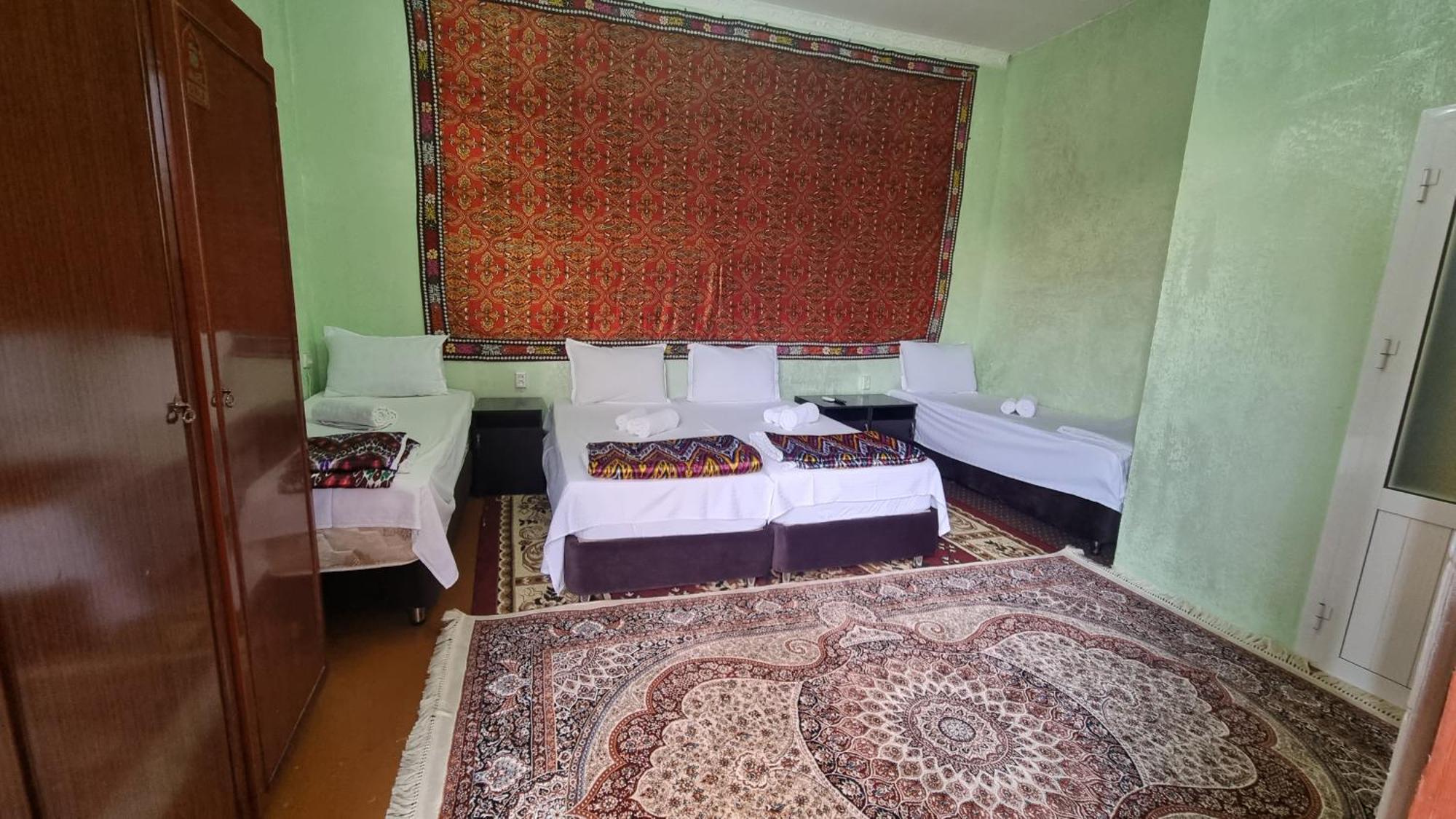 Hotel Registon Zargaron Samarkand Room photo